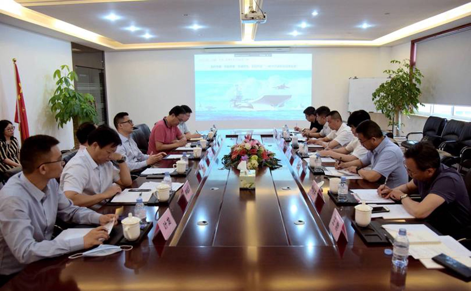 如何高效完成报关报检手续：一份新手选购指南